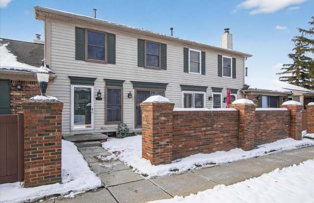 Photo of 41070 Southwind Drive unit: 92