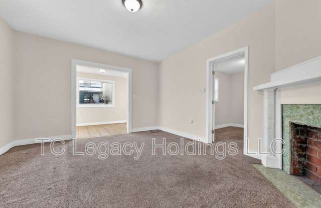 388 Broaddus Avenue - B