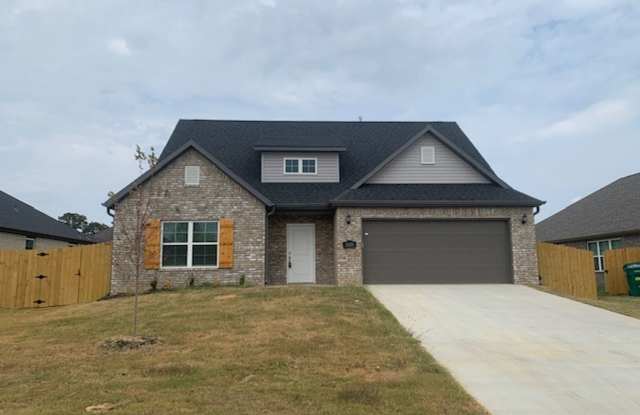 Photo of Beautiful Home In The Heart of Springdale Arkansas!