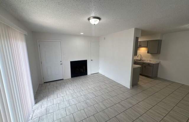 904 North Bishop Street