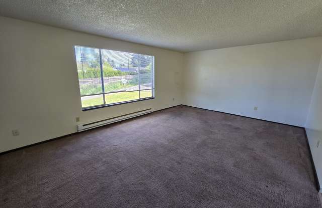 1412-1 Carpenter Rd SE