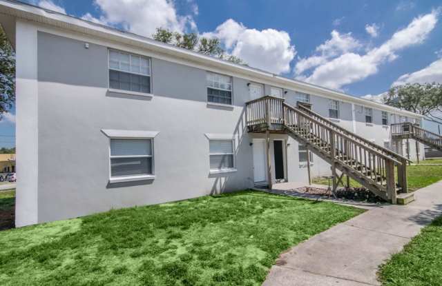 Newly Renovated and Remodeled - 2 Bedroom 1 Bath for Lease in Brandon, FL