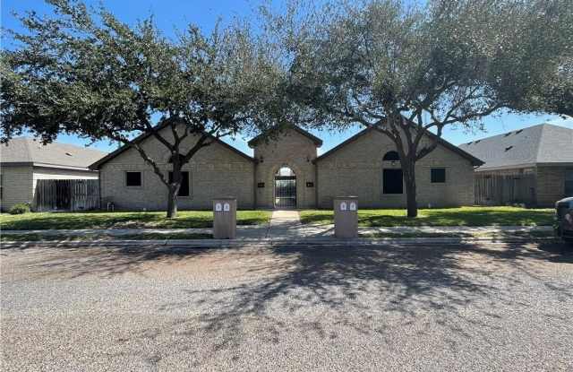 1914 Bahamas Drive unit: 3