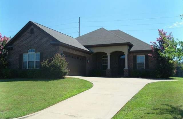 Great Location in Prattville