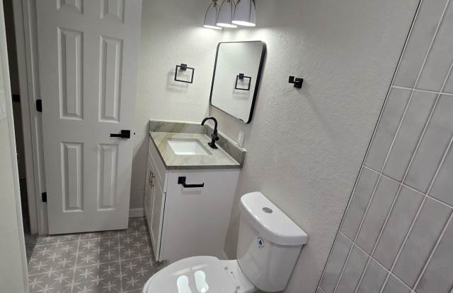 509 East 41st Street