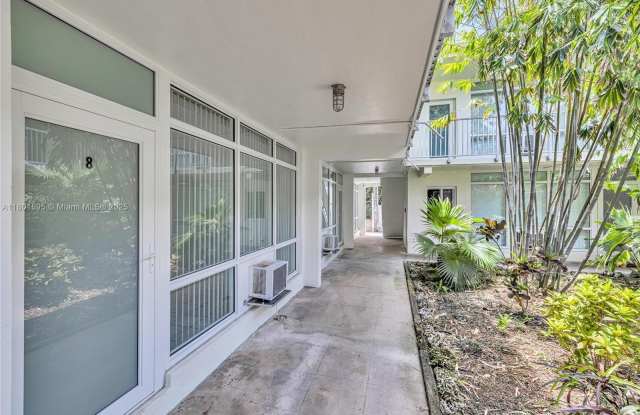 Photo of 1850 Meridian Ave