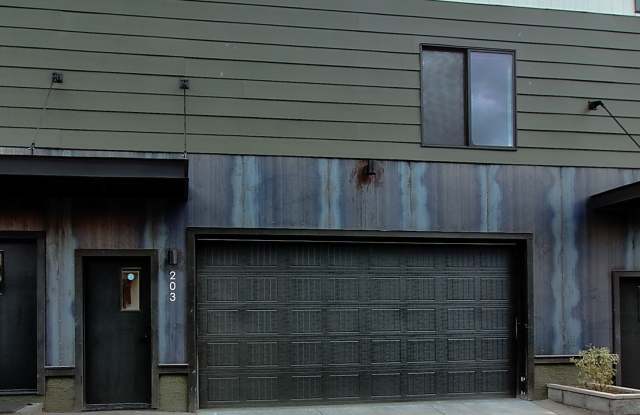 Photo of 1115 East Jen Drive