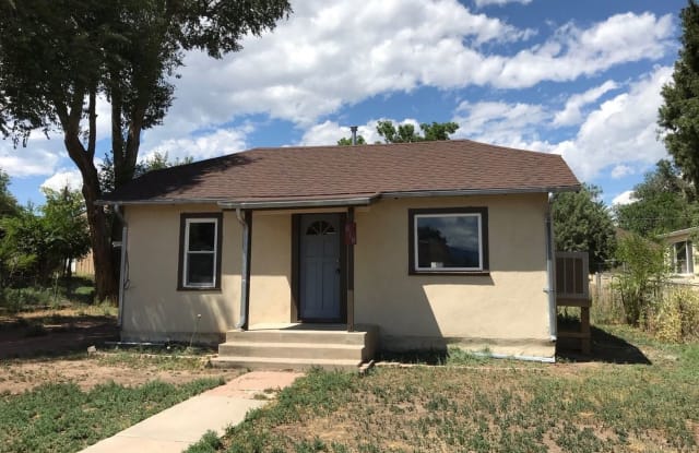 819 Ohio Ave - 819 Ohio Avenue, Cañon City, CO 81212