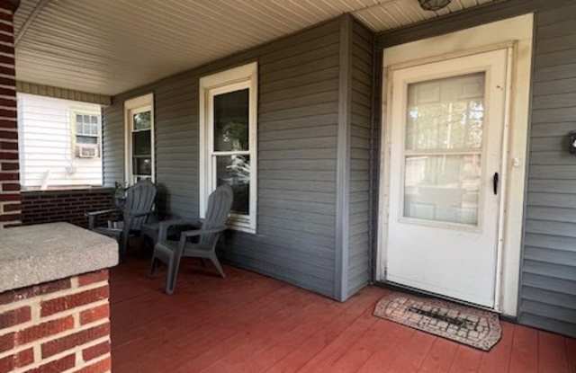 405 North Lynn Street