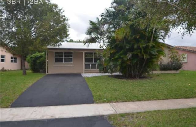 1918 N 39th Ave - 1918 North 39th Avenue, Hollywood, FL 33021