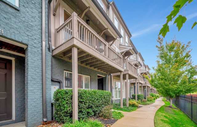 Photo of 3 Bed/ 3.5 Bath Townhome in Wedgewood with 2 Car Garage, Furnished or Unfurnished