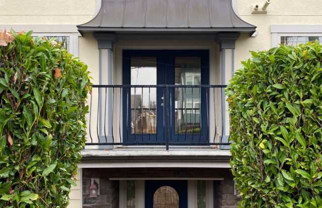Photo of AVAILABLE NOW 3 BD 3.5 BA Townhome in Fremont