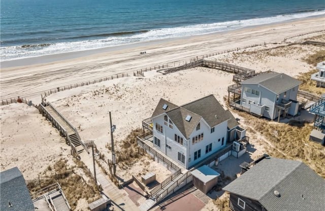 32 Pine Street - 32 Pine Street, Fire Island, NY 11770