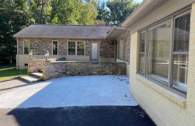 3316 PROSPERITY AVENUE