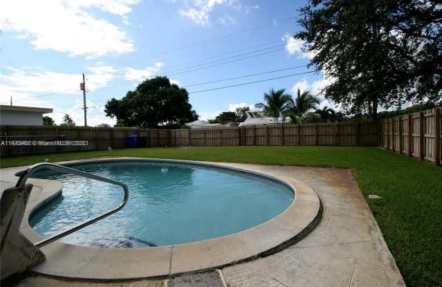 4534 Van Buren Street