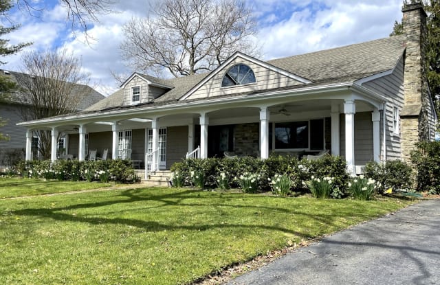 310 Sussex Avenue - 310 Sussex Avenue, Spring Lake, NJ 07762