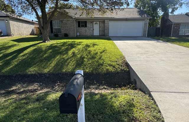 Photo of 13355 Lake Breeze Ln