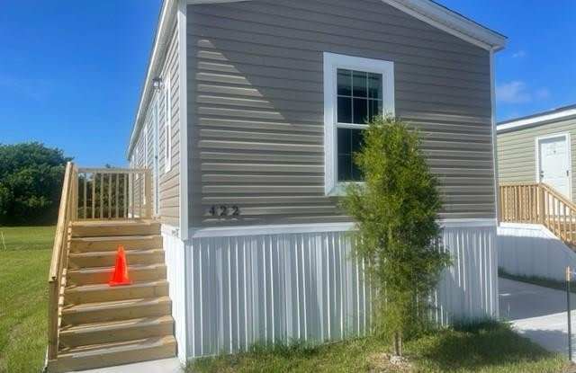 7230 4th Street N