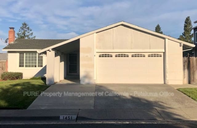 1451 IVY LANE - 1451 Ivy Lane, Petaluma, CA 94954