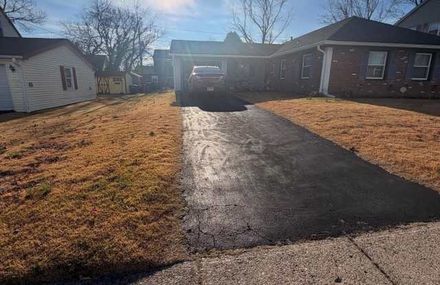 Photo of 36 MARBORO Lane