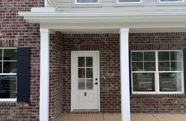 The Enclave at 1323