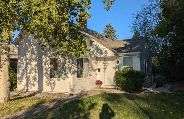 Central Located Remodeled 3 Bedroom Home- Available NOW!!