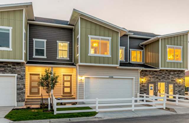 11442 S Hollybrook Loop