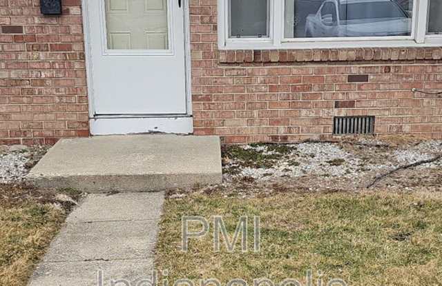 7044 Meadow Trail