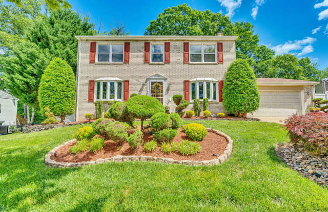 Photo of Modern 4 BR Colonial Retreat in River Bend Estates