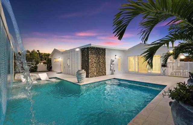 Photo of 246 Elwa Place