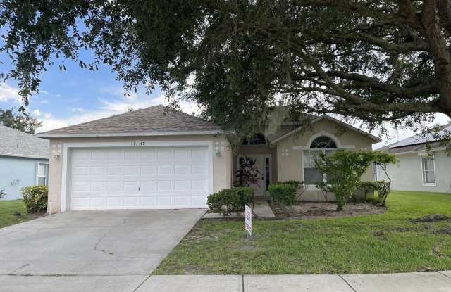 1642 Sawgrass Drive SW