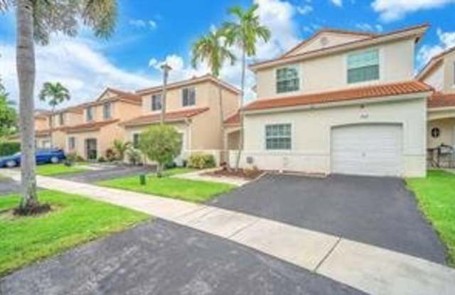 17825 Southwest 10th Court - 17825 Southwest 10th Court, Pembroke Pines, FL 33029