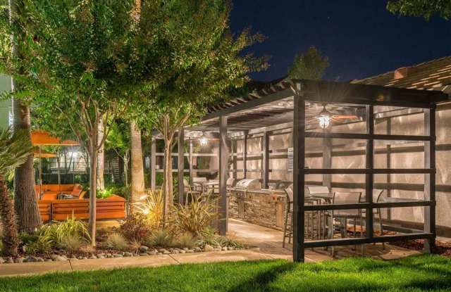 Park Crossing Apartments