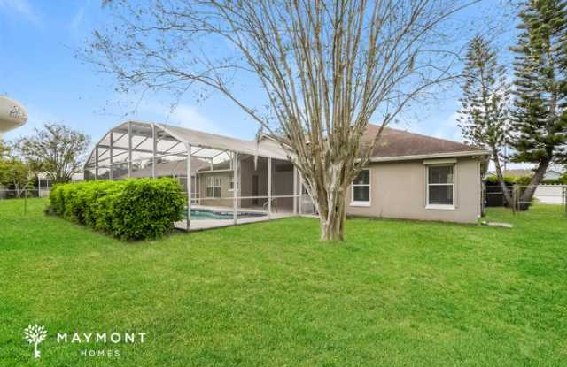 3205 Sawgrass Creek Circle