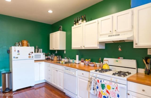 2115 Saint Paul Street - 2115 Saint Paul Street, Baltimore, MD 21218