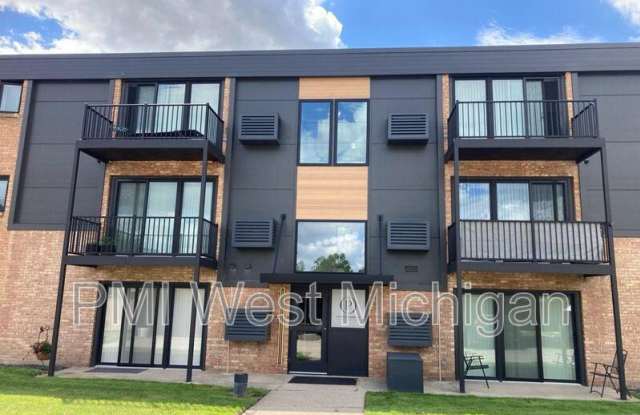 8426 Woodhaven Dr SW