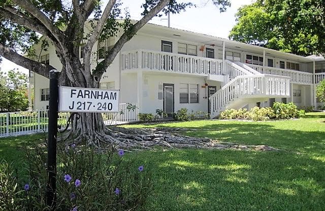 233 Farnham J - 233 Farnham L, Deerfield Beach, FL 33442