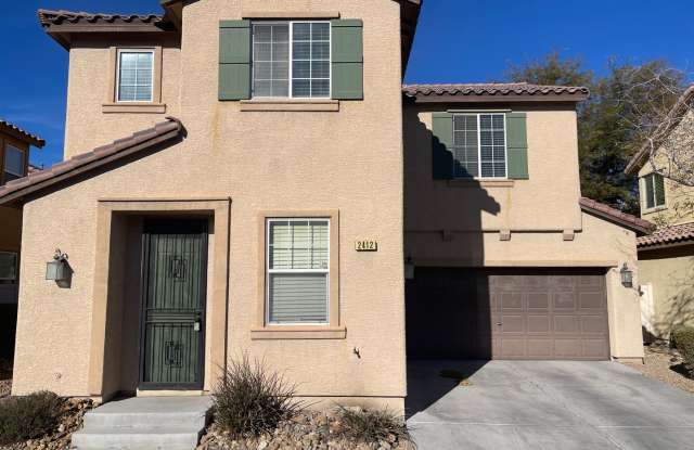 ADORABLE 3 BEDROOM 2 STORY 2 CAR GARAGE HOME IN A GATED COMMUNITY!