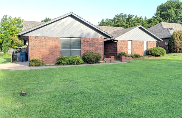 1705 Whispering Creek Drive - 1705 Whispering Creek Drive, Edmond, OK 73013