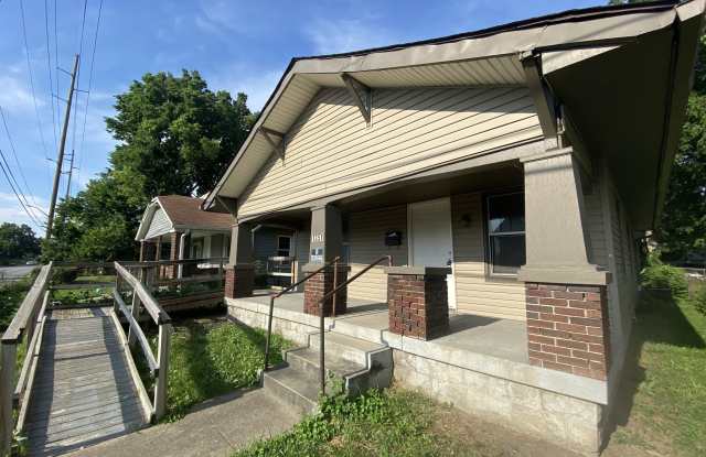 1351 S Belmont Avenue