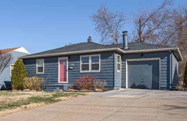 7510 Cass St - 7510 Cass Street, Omaha, NE 68114