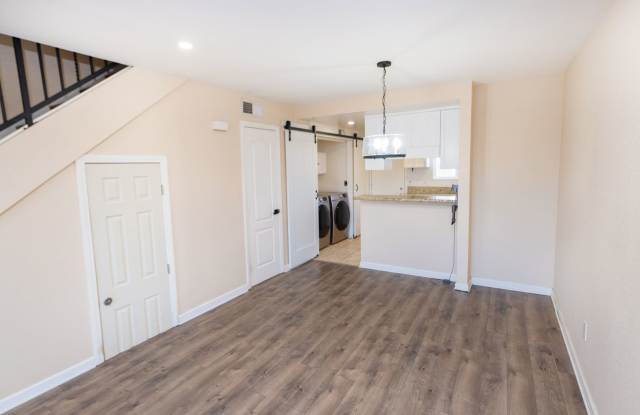 Photo of 2 Bedroom 1.5 Bath Available Now in El Cajon! AC/OFF STREET PARKING/IN UNIT LAUNDRY