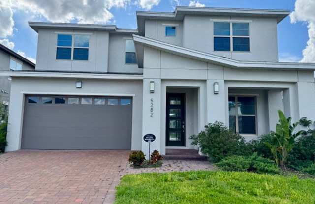 Photo of Home For Rent In Saint Cloud with 5 Bedroom/3 Baths