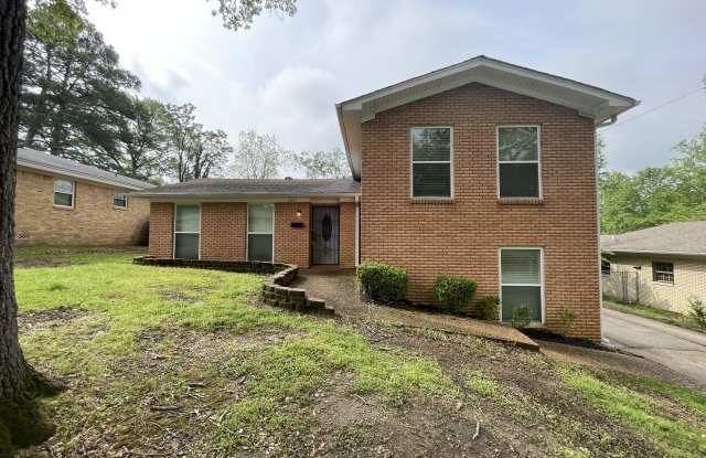 6821 W 32nd St - 6821 West 32nd Street, Little Rock, AR 72204