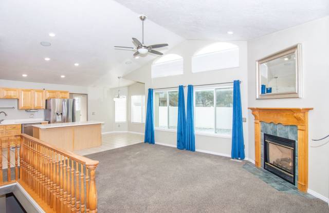 Gorgeous Bountiful Home w/ Solar  3 Car Garage