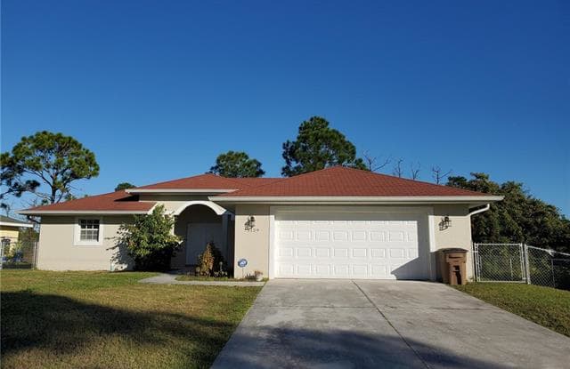 1129 Foggia ST E - 1129 Foggia Street, Lehigh Acres, FL 33974