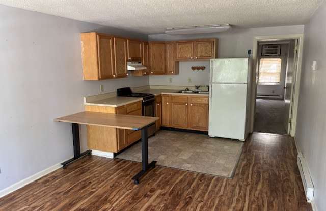 1101 South Mattis Avenue - 2-3