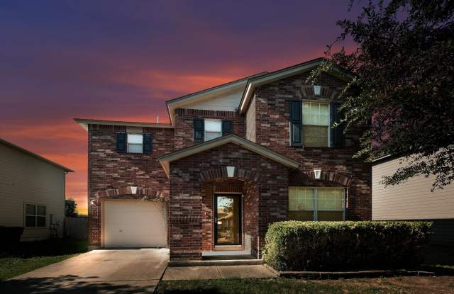 Photo of 11022 Armor Arch