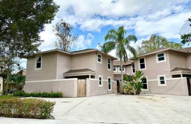 1037 Goldenrod Road