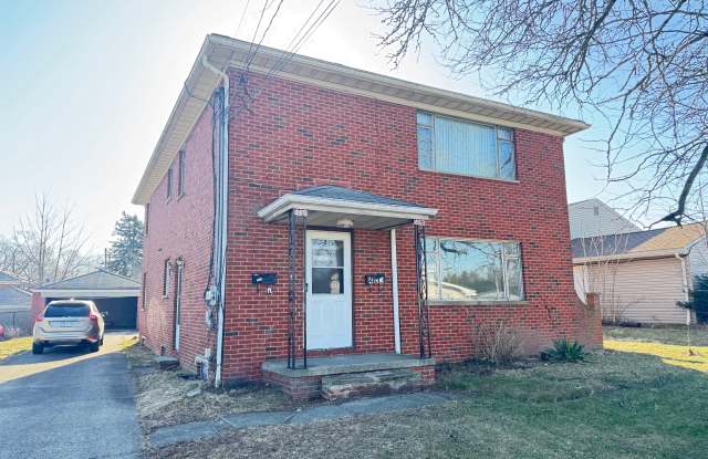 463 Treeside Drive - 465